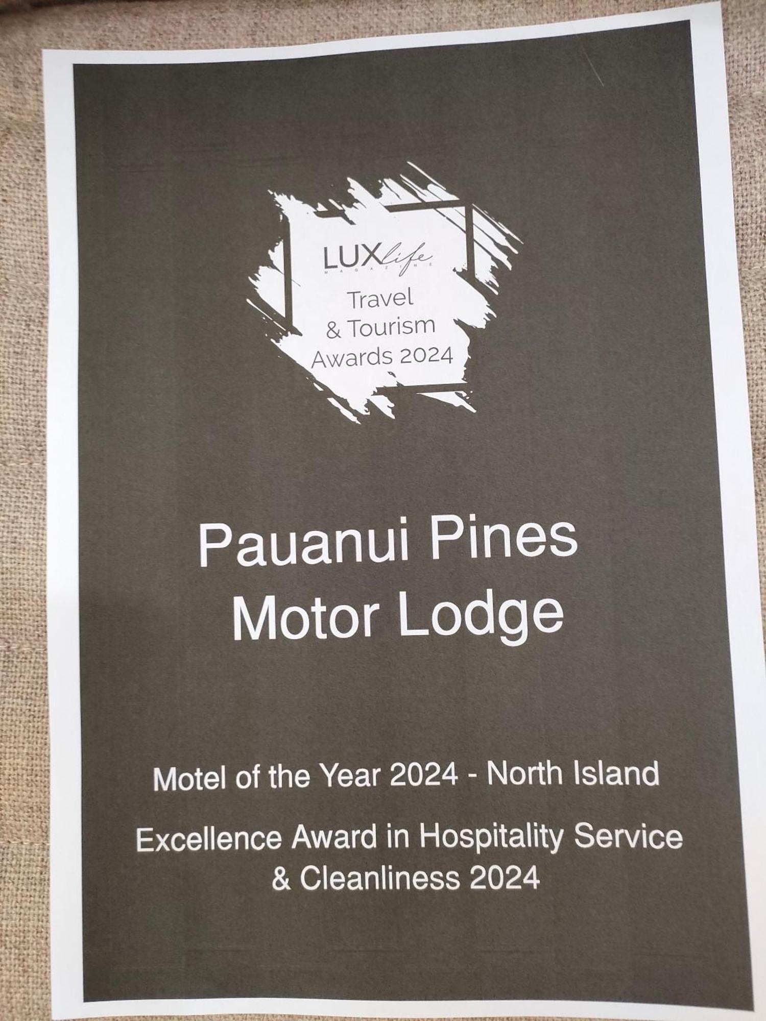 Pauanui Pines Motor Lodge מראה חיצוני תמונה