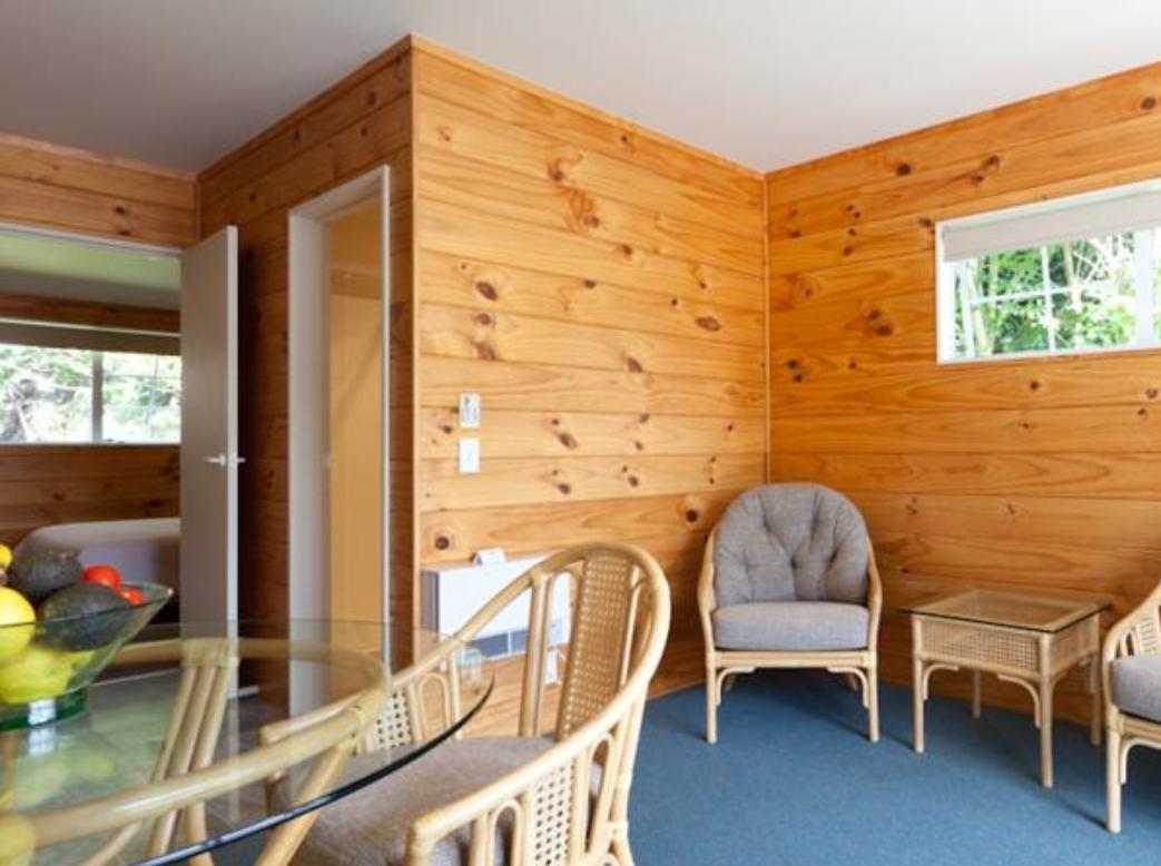 Pauanui Pines Motor Lodge מראה חיצוני תמונה
