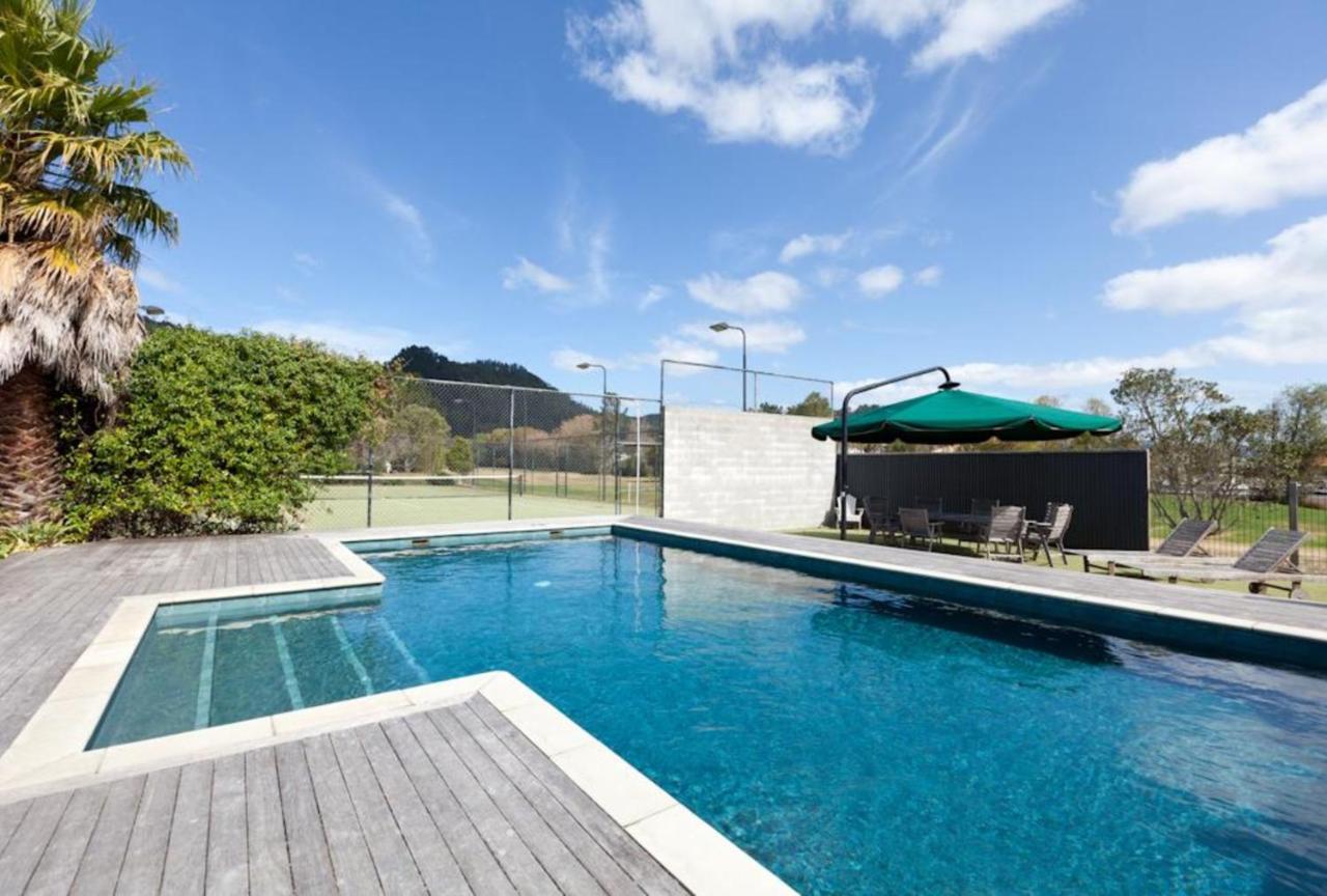 Pauanui Pines Motor Lodge מראה חיצוני תמונה
